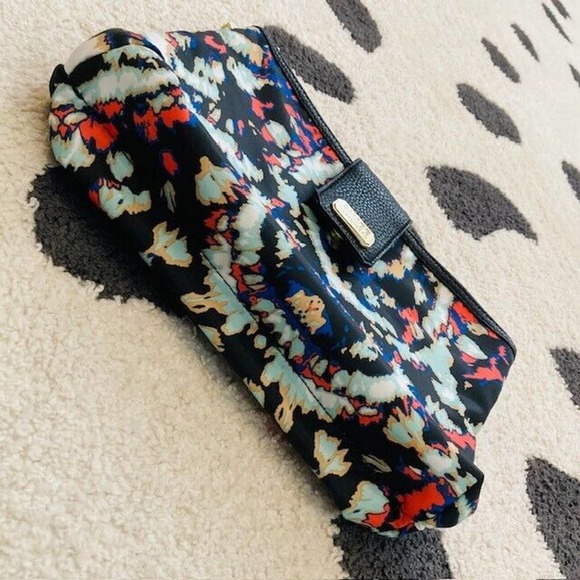 Aimee Kestenberg Malibu Print Colorful Leather Cosmetic Bag Toiletry Travel Case - Picture 4 of 12